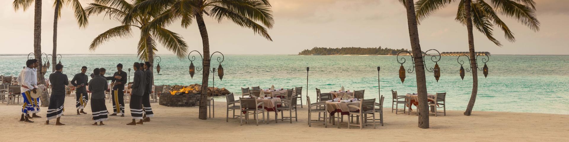 Malediwy – One&Only Reethi Rah – 7 nocy w Beach Villa | Program podróży z Warszawy